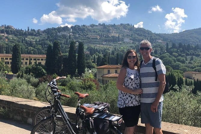 Private Self-Guided E-Bike Ride in Tuscany with Vineyard Visit - The city exit: the least relaxed part of the ride
