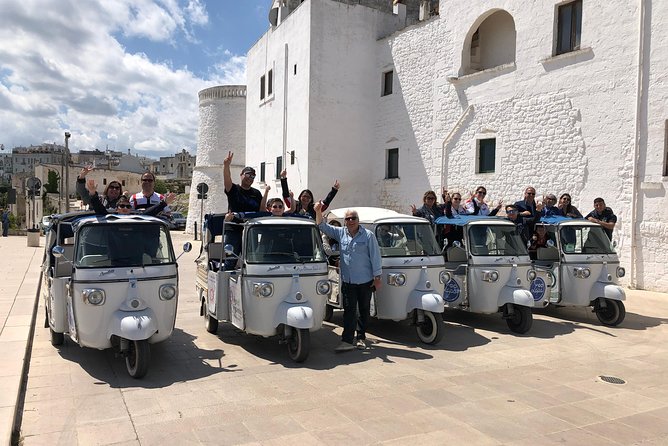 Private Tour of the Medieval Village of Ostuni by Tuk Tuk - Commentary, language, and the guide question