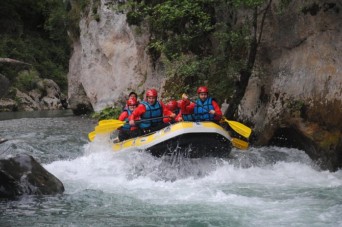 Rafting "Canyon" - Grotta del Romito, a cultural stop beside the river route