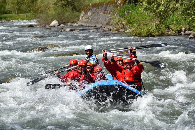 Rafting Family - Starting beneath San Michele Castle in Cusiano