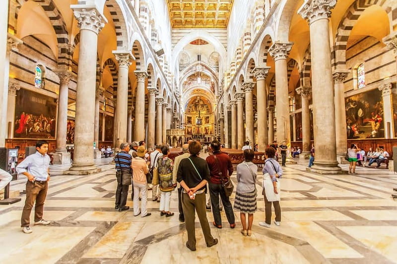 Reserved Entrance to Leaning Tower of Pisa & Cathedral - Small details that make the visit easier