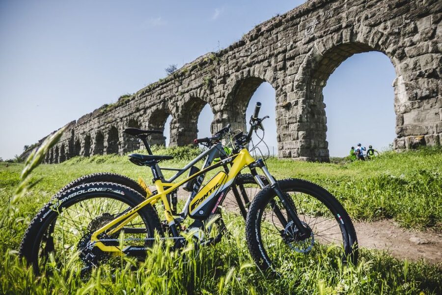 Rome: Appian Way Aqueducts Bike Tour (UPG Catacombs & Lunch) - Lunch, aperitif, and the five-hour value