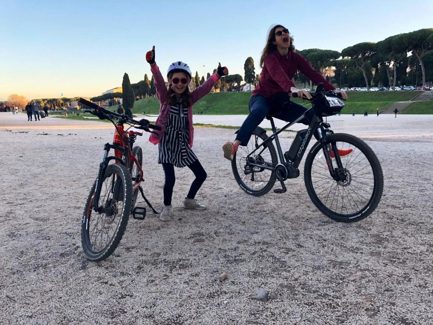 Rome: Appian Way E-Bike Tour Catacombs, Aqueducts & Picnic - Why the Appian Way Works So Well by E-Bike