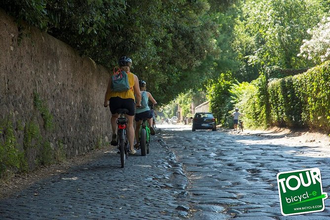 Rome:Appian Way E-bike Tour, Catacombs, Aqueducts & Transfer - Circus of Maxentius and Cecilia Metella