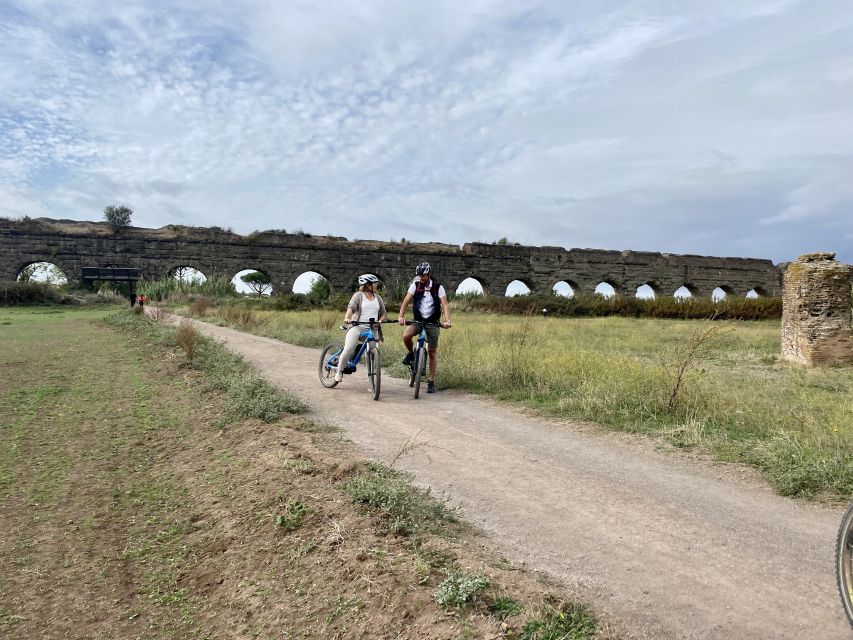 Rome:Appian Way E-bike Tour with Catacombs, Aqueducts & Food - Languages, guides, and group style