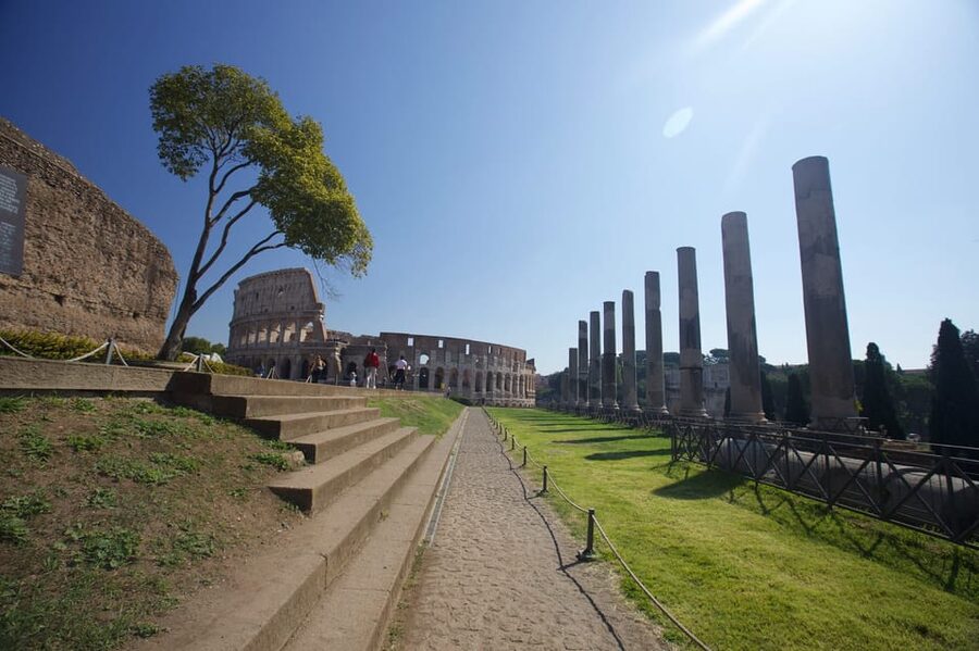 Rome: Arena Colosseum Tour with Arena Access - Timing, heat, and what to bring