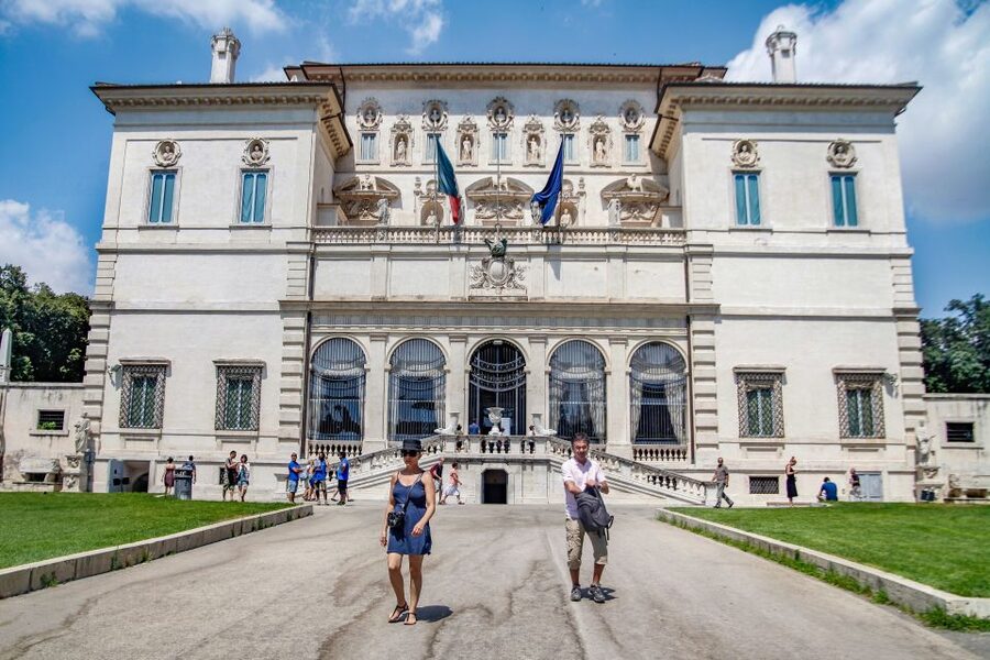 Rome: Borghese Gallery Guided Tour with Skip-the-Line Ticket - Walking through Villa Borghese after the museum
