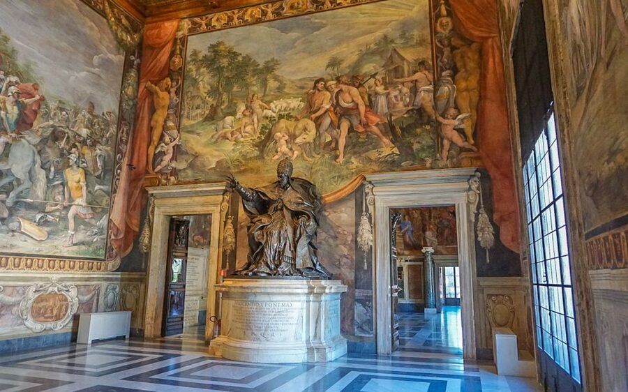Rome: Capitoline Museums Experience with Multimedia Video - The multimedia film makes ancient Rome easier to picture
