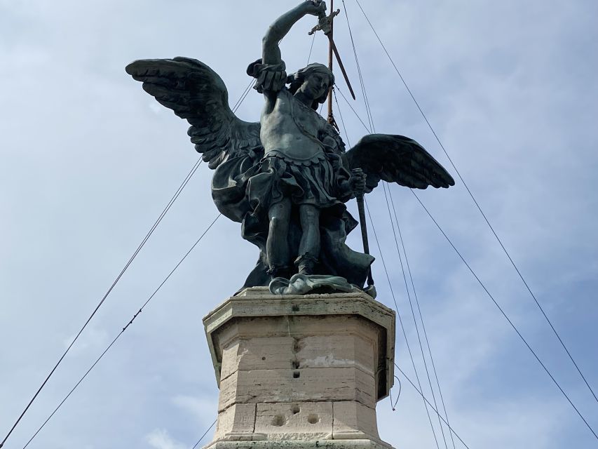 Rome: Castel Sant'Angelo Skip-the-Line Entry Ticket - What the audio guide adds