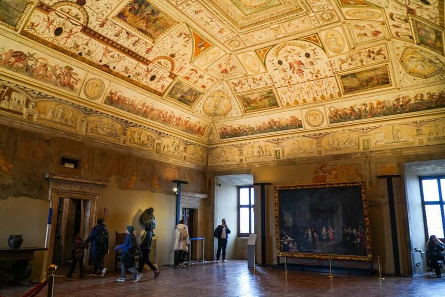 Rome: Castel Sant'Angelo Skip-the-Line Entry Ticket - Practical limits and what to bring