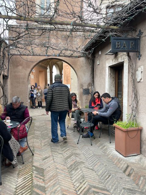 Rome: Castel Sant’Angelo Skip-the-Line Ticket & Audio Guide - Timing, access, and practical limits