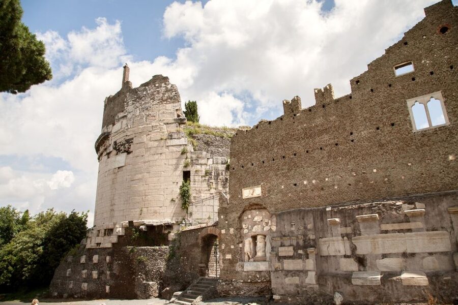 Rome: Catacomb of St. Callixtus and Appian Way Guided Tour - Under the arches at the aqueduct park