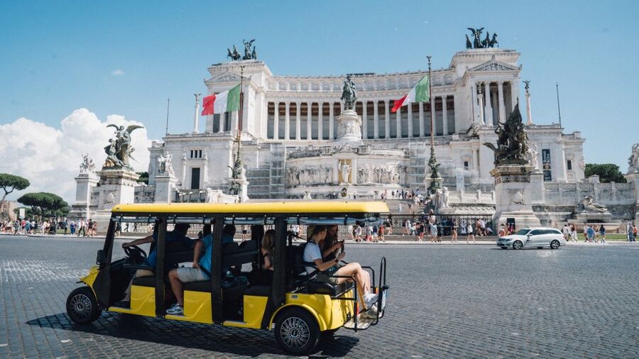 Rome: City Highlights Golf Cart Tour with Local Guide - At a glance