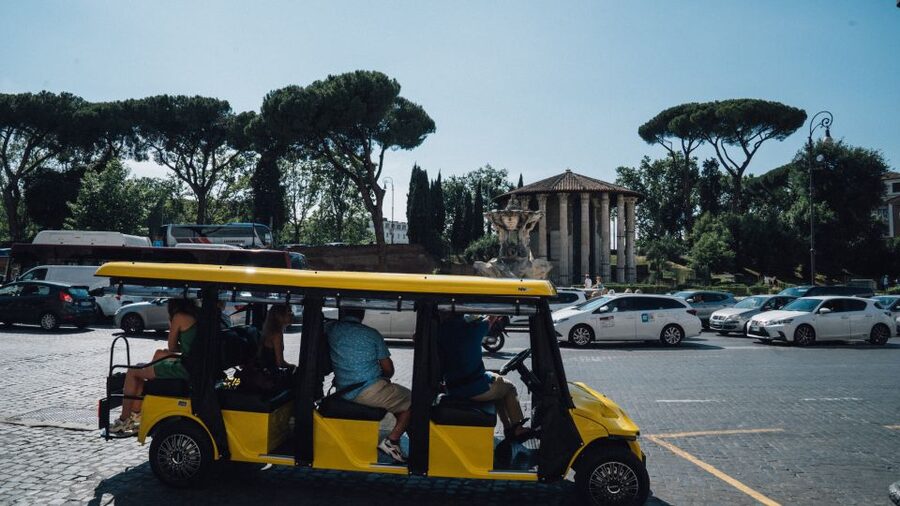 Rome: City Highlights Golf Cart Tour with Local Guide - Julius Caesar and Largo Argentina