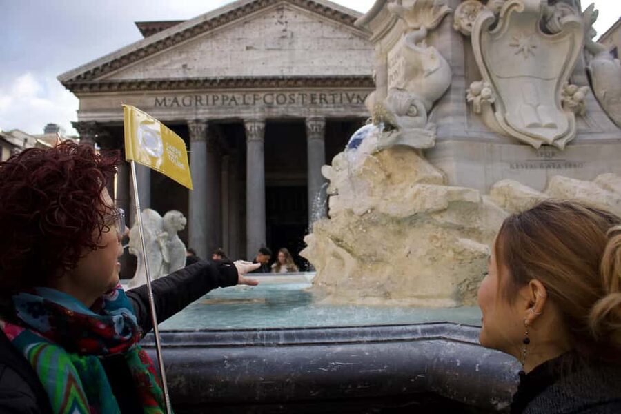 Rome: City Walking Tour in English or Spanish - Key points at a glance