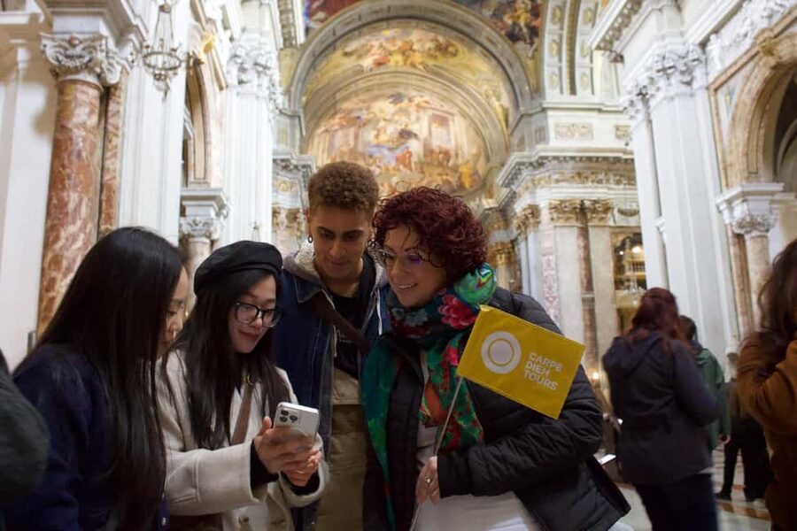 Rome: City Walking Tour in English or Spanish - Passing the Pantheon, with Piazza Navona ahead