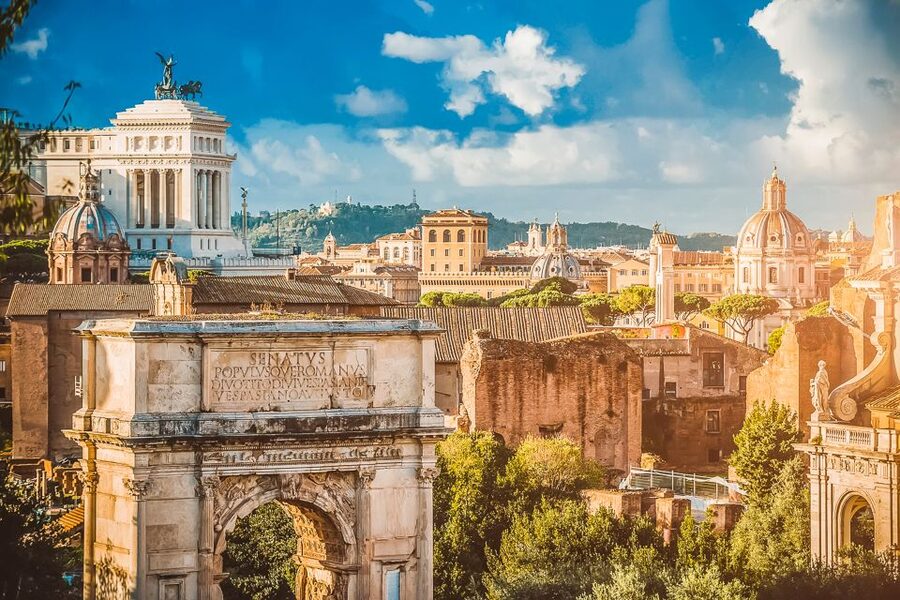 Rome: Colosseum Arena, Palatine Hill & Forum Guided Tour - Why the Gladiator’s Gate changes the Colosseum visit