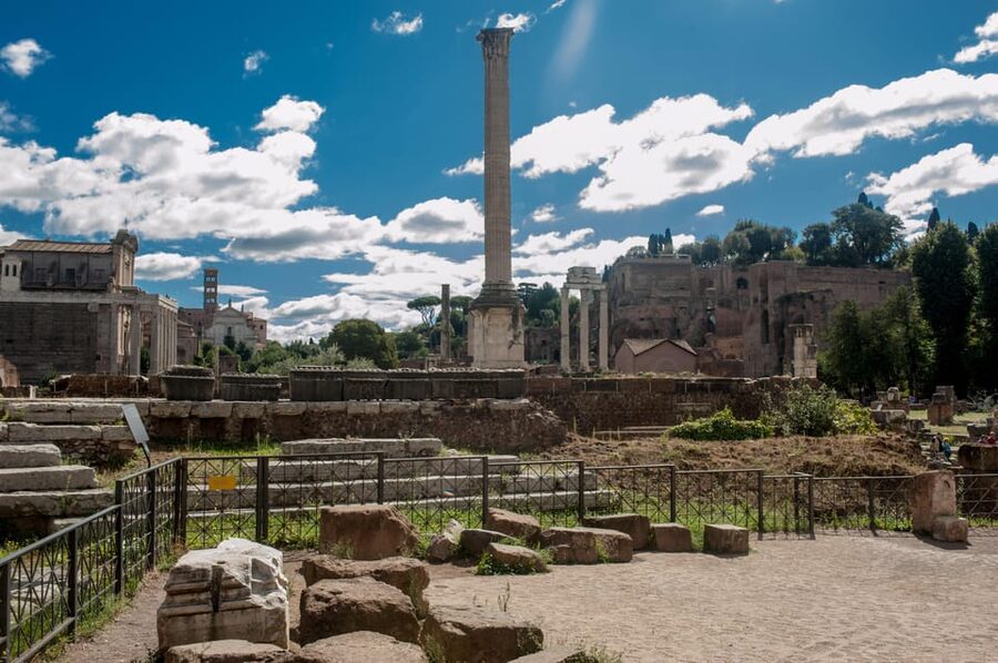Rome: Colosseum Experience +Audio Guide APP - Optional Arena - What the independent format does well
