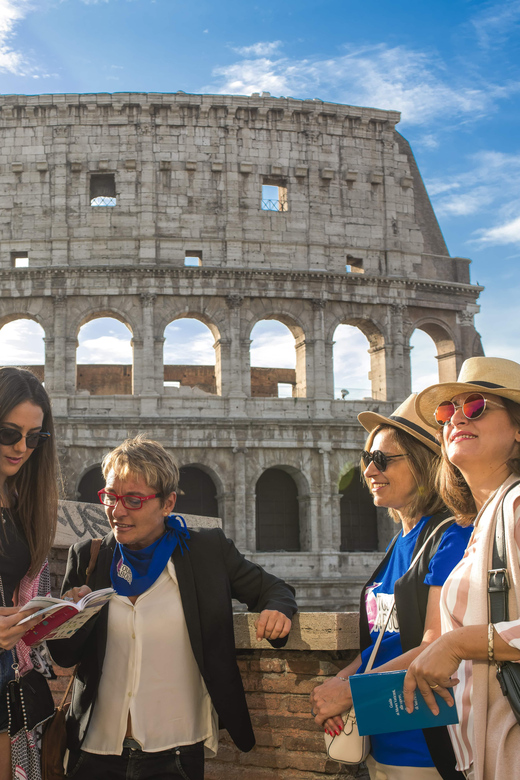 Rome: Colosseum Experience with Host and Audio Guide - Self-Guided Freedom Versus a Live Guide