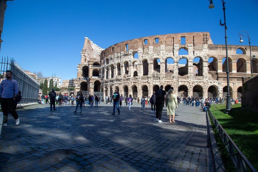 Rome: Colosseum Express Tour with Forum & Palatine Access - Price and what the $57.99 covers
