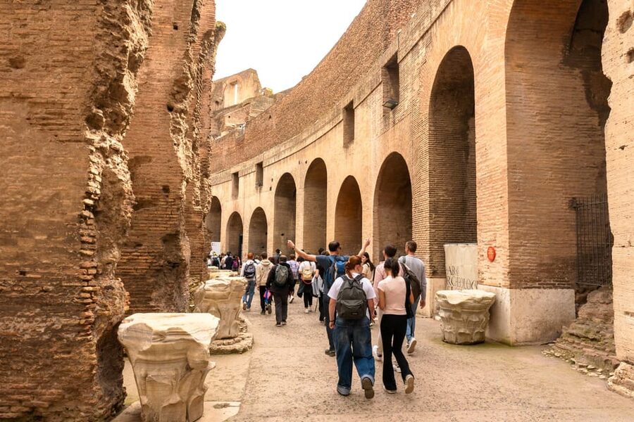 Rome: Colosseum, Forum, and Palatine Tour - Should you book it?
