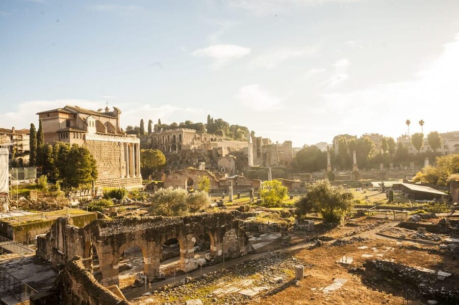 Rome: Colosseum, Forum, Palatine Hill Entry & Audioguide App - Key things to know before booking