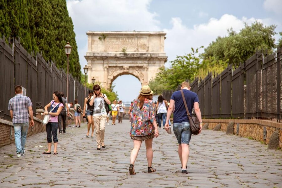 Rome: Colosseum, Forum, Palatine Hill Entry & Audioguide App - Timing the visit and using the 24-hour window