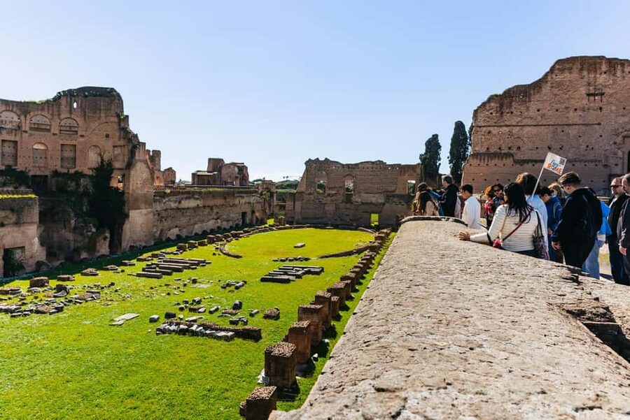 Rome: Colosseum, Forum & Palatine Hill Tour & Optional Arena - Palatine Hill and the story of Rome’s beginning