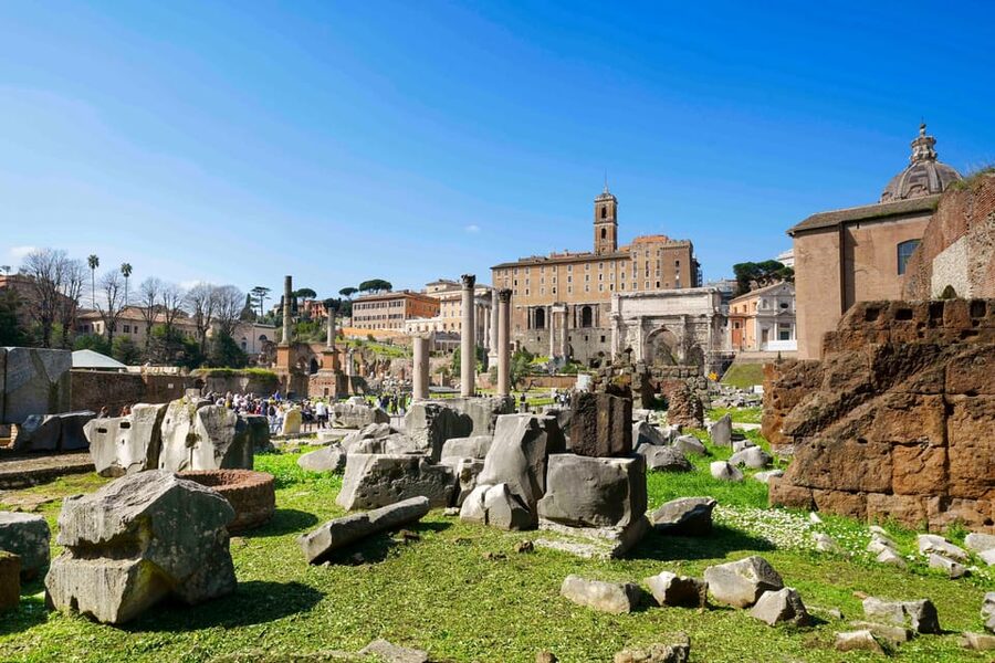 Rome: Colosseum & Forum with Audio Guide App -Optional Arena - Entering the Colosseum at Your Timed Slot