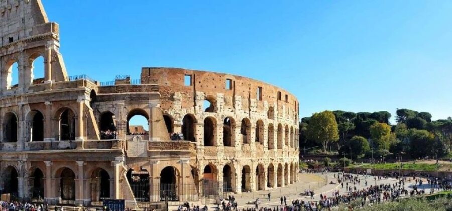 Rome: Colosseum Guided Tour with Forum Entry Experience - Entering the Flavian Amphitheater