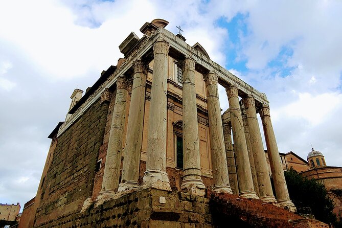 Rome: Colosseum Guided Tour with Roman Forum and Palatine hill - Who should book this Rome experience?