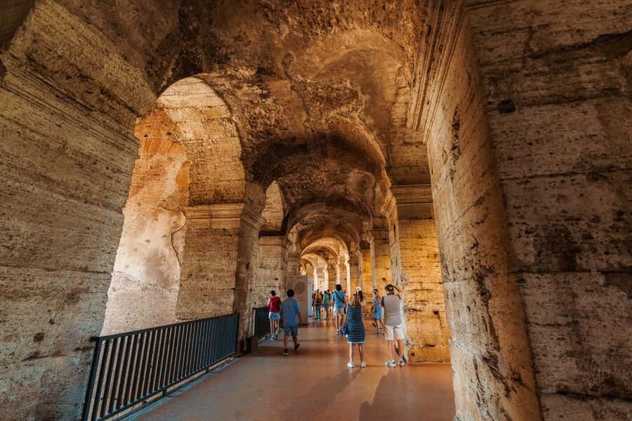 Rome: Colosseum, Palatine Hill, and Forum Guided Experience - Should you book the Colosseum, Forum, and Palatine Hill experience?