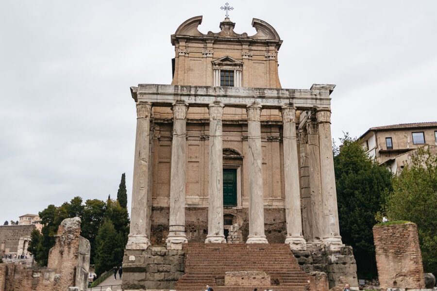 Rome: Colosseum, Palatine Hill & Roman Forum Guided Tour - Key points to know before booking