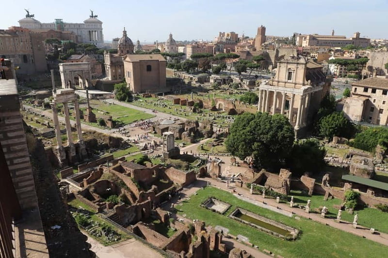 Rome: Colosseum & Roman Forum Guided Tour - Palatine Hill and the Farnese Gardens