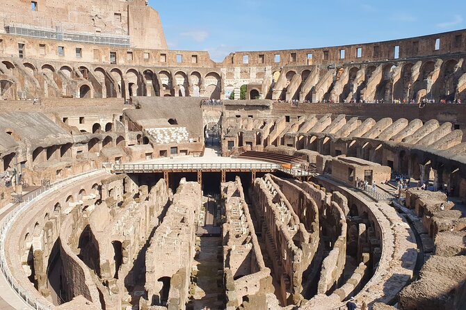 Rome: Colosseum, Roman Forum & Palatine Hill Experience - Guided tour or app-based visit?