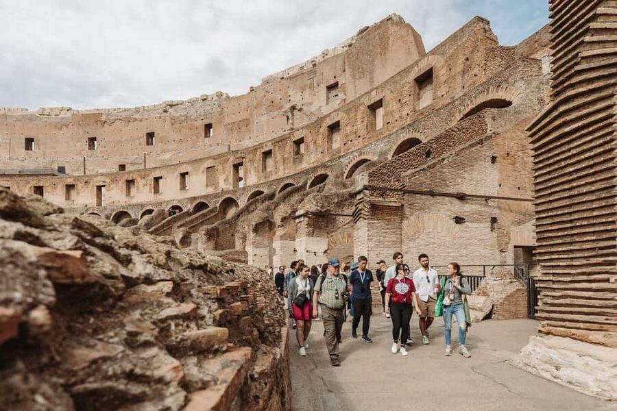 Rome: Colosseum, Roman Forum & Palatine Hill Guided Tour - Who should book this tour?