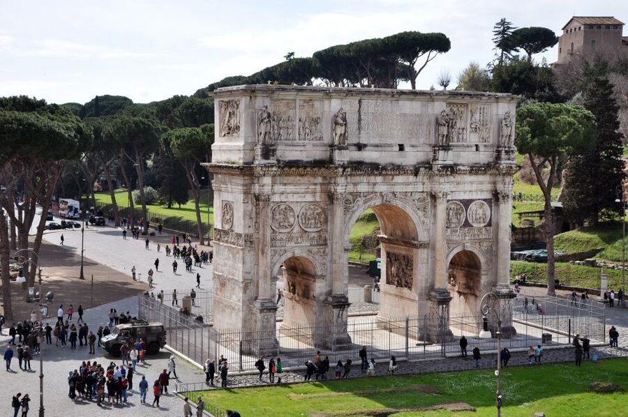 Rome: Colosseum, Roman Forum & Palatine Hill Tour - Walking through the Roman Forum’s political center