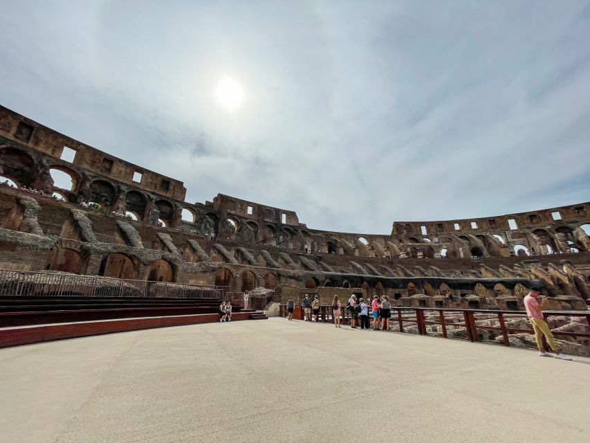Rome: Colosseum Tour with Access to the Gladiator Arena - The extra 30 minutes and the wider ancient site