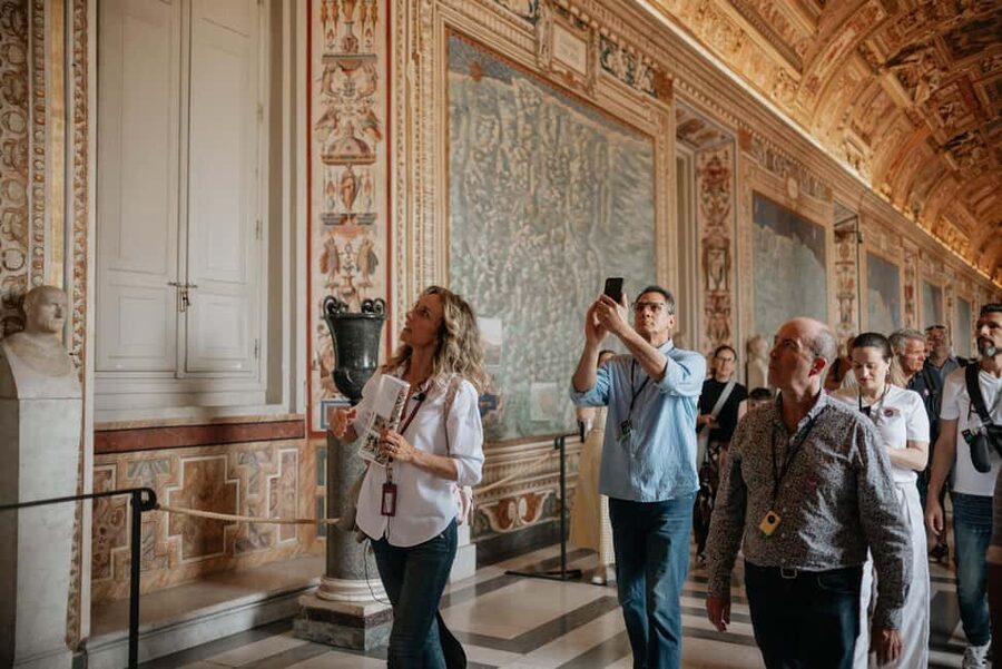 Rome: Colosseum, Vatican Museums & Historic Center in a Day - Lunch is a useful pause, not a full tour feature