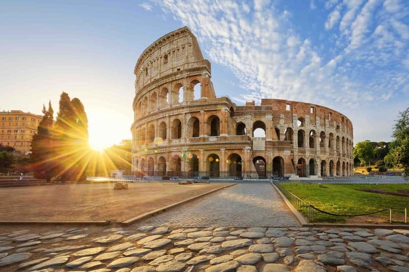 Rome: Colosseum VIP Top Floor 7 Pax Tour - What the 90-minute format feels like