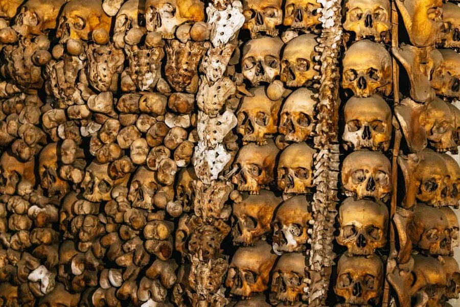 Rome: Crypts and Catacombs Underground Tour with Transfers - Daytime or After Hours?