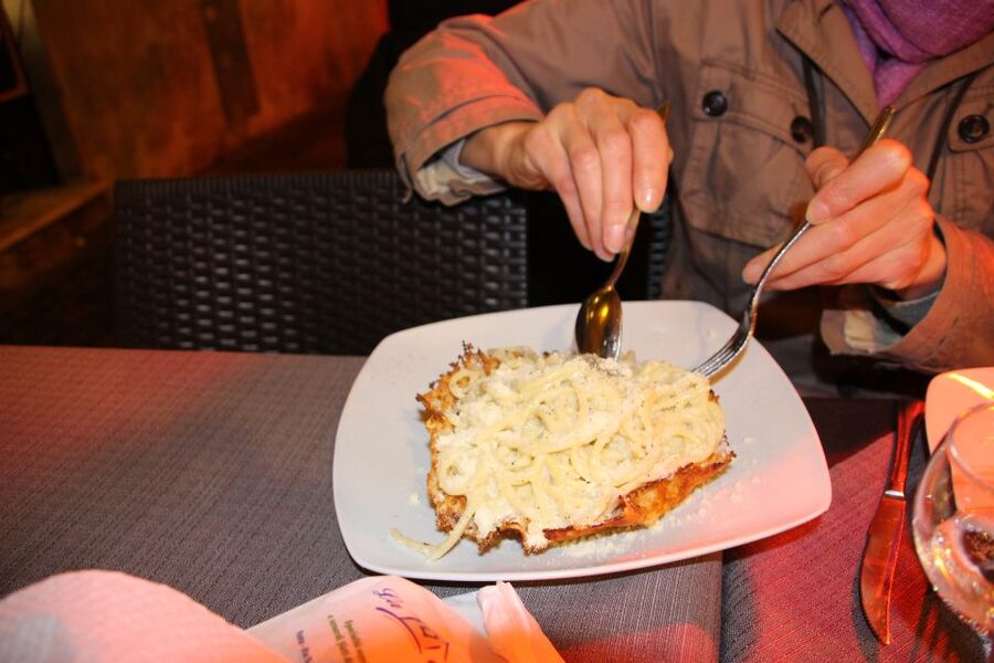 Rome: Food Tour and Wine Tasting in a Traditional Trattoria - Walking, timing, and practical fit