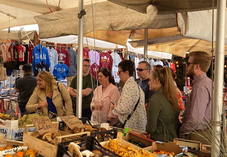 Rome: Food & Wine Tour of Campo de Fiori, Ghetto, Trastevere - A walking route that works best before your main sightseeing