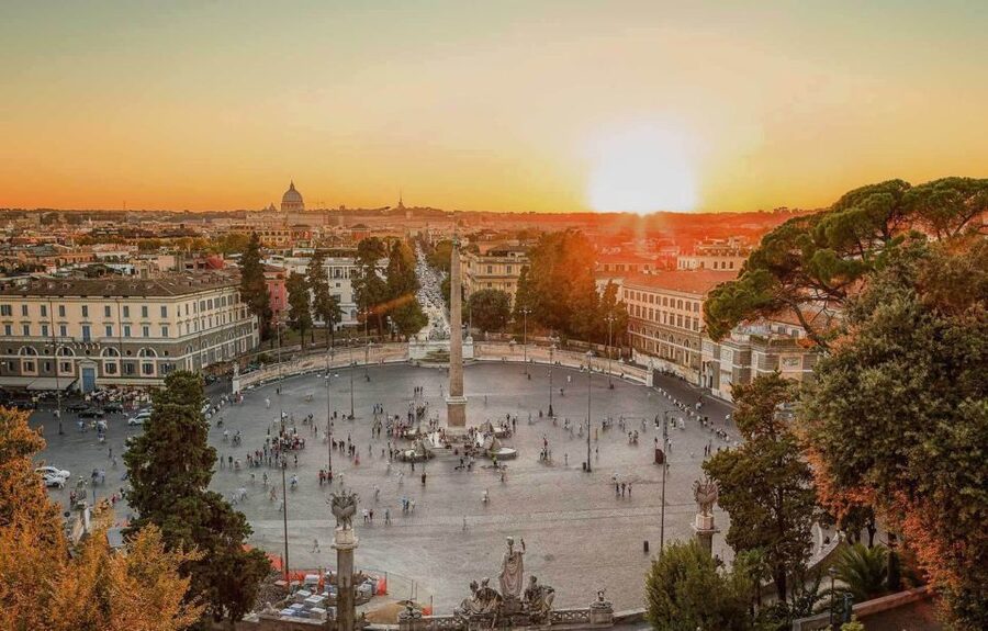 Rome: Guided City Center Evening Sightseeing Walking Tour - The Spanish Steps and Barcaccia Fountain