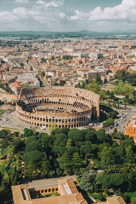 Rome: Guided Colosseum Underground Tour - Meeting beside the Arch of Constantine