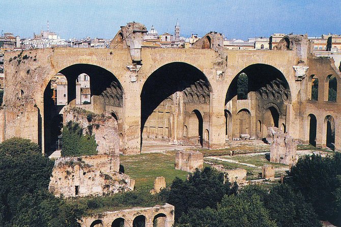 Rome: Guided Group Tour of Colosseum, Roman Forum & Palatine Hill - Palatine Hill and the best views on the route