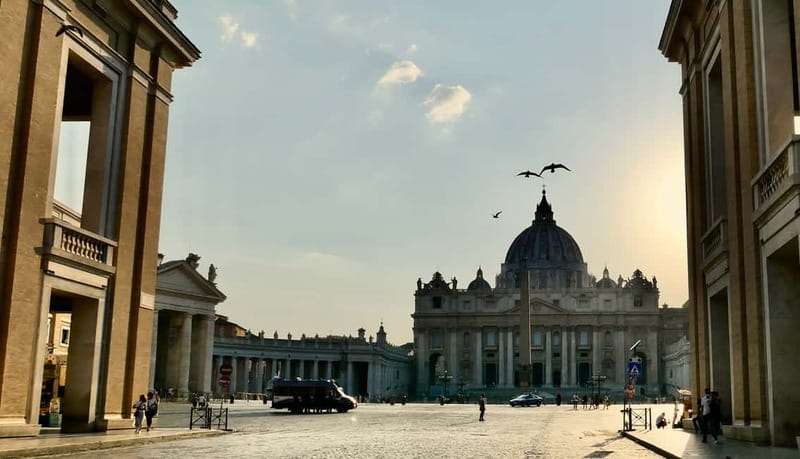 Rome: Guided Tour of St. Peter's Basilica, Grottoes & Square - Should you book the St. Peter’s Basilica tour?