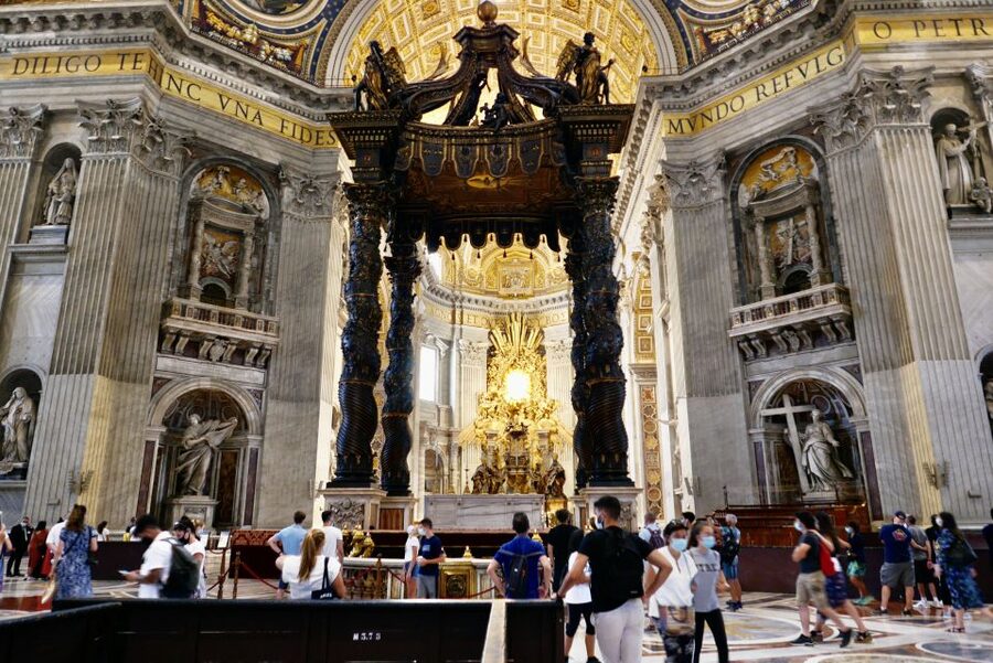Rome: Guided Tour of St. Peter's Basilica, Grottoes & Square - Michelangelo’s Pietà and the quiet power of one sculpture