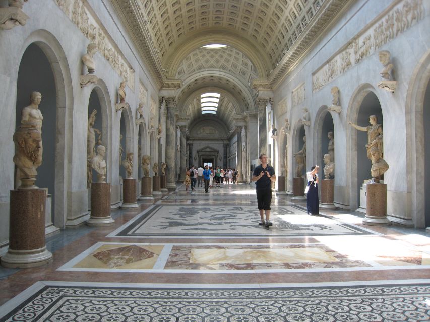 Rome: Guided Tour of St. Peter’s Basilica & Panoramic Dome - Michelangelo’s Pietà and Bernini’s Baldacchino