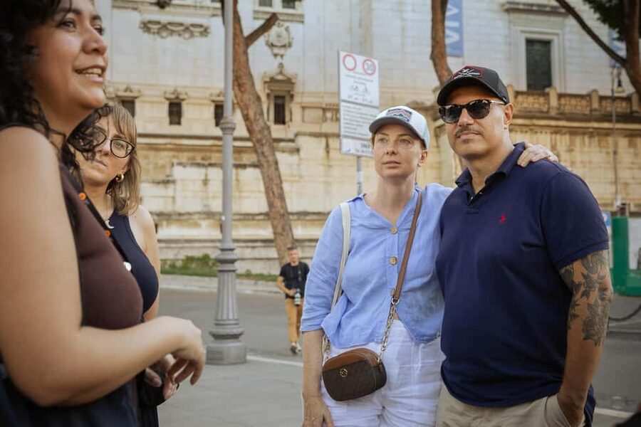 Rome: Guided Walking Tour in English or Spanish - Key points to know before you book